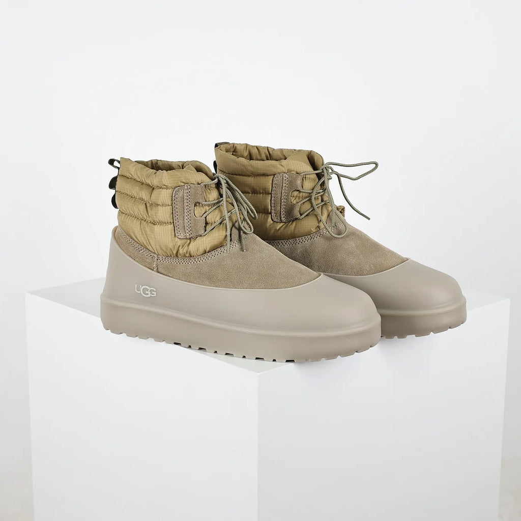UGG Mini Platform Snow Boot – Chunky Sole, Warm-Lined, Unisex
