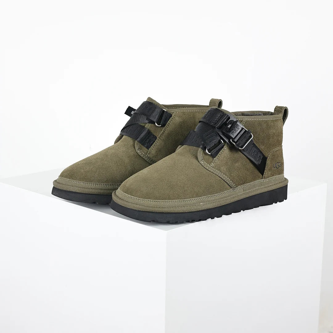 UGG Platform Short Snow Boot – Chunky Sole, Warm-Lined Men's Winter Boot