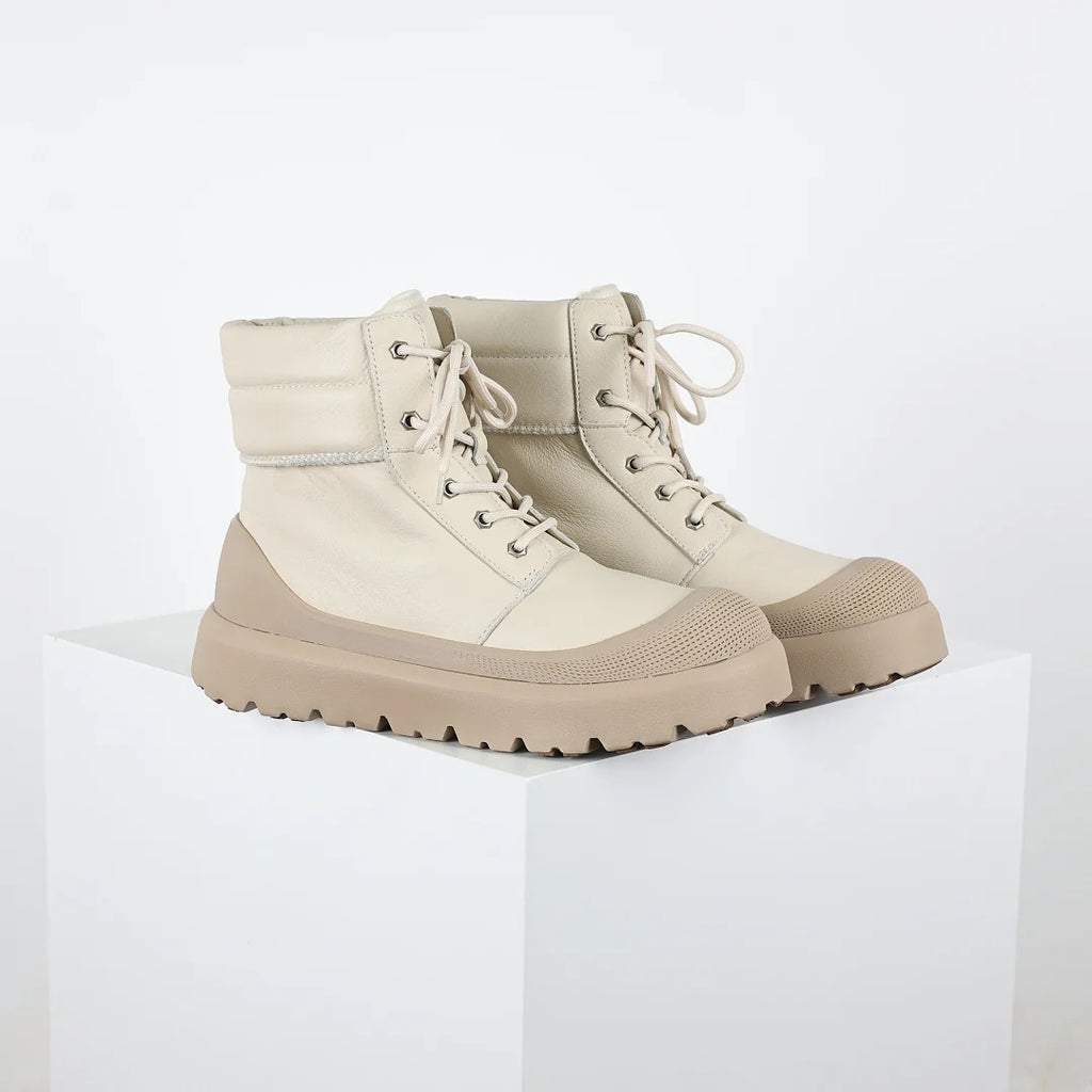 UGG Neumel Weather Hybrid Women's Lace-Up Boot