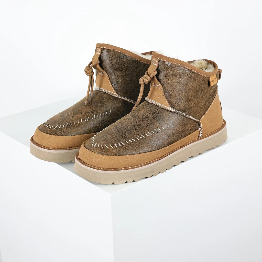 UGG Platform Short Snow Boot – Chunky Sole, Warm-Lined Men's Winter Boot