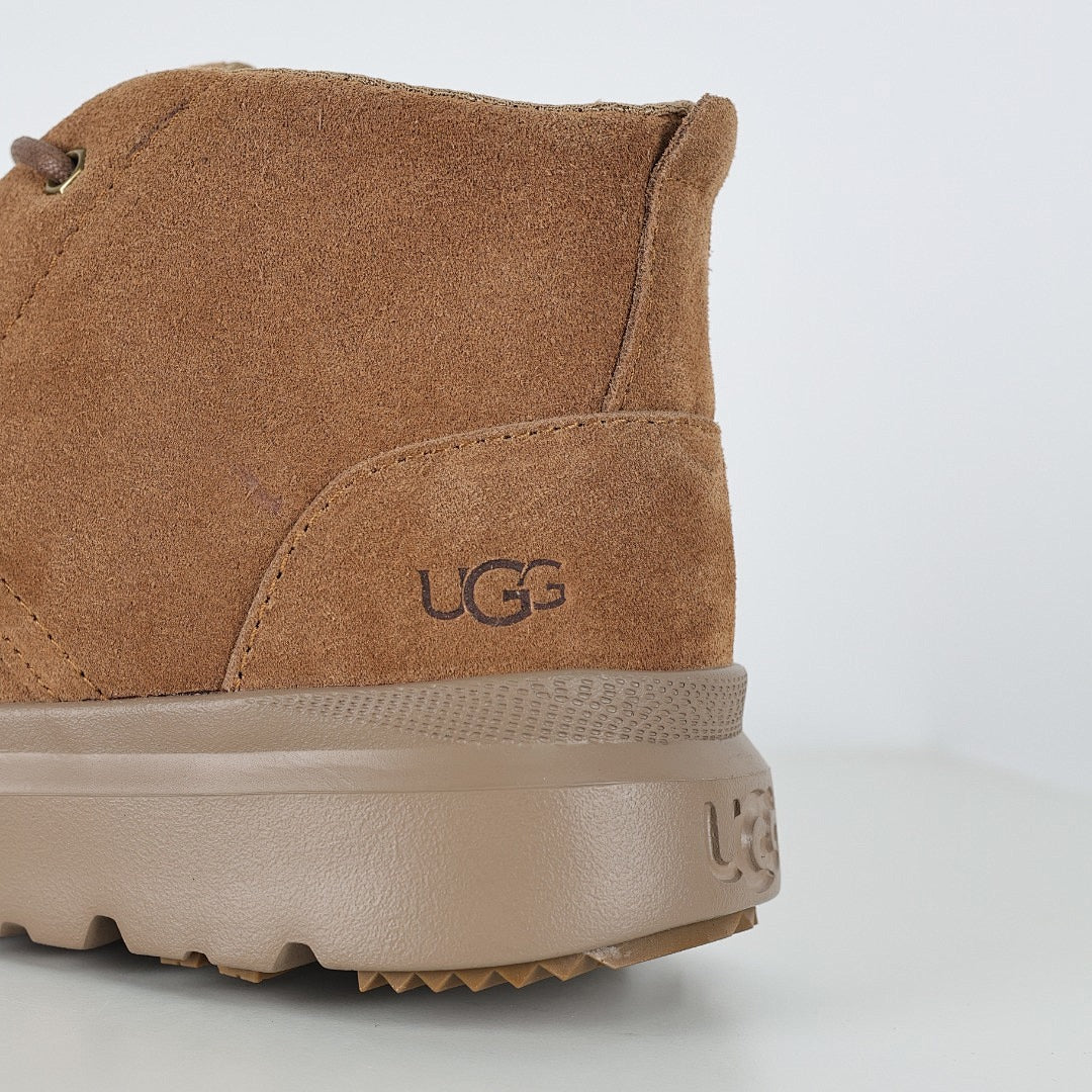UGG Platform Short Snow Boot – Chunky Sole, Warm-Lined Men's Winter Boot