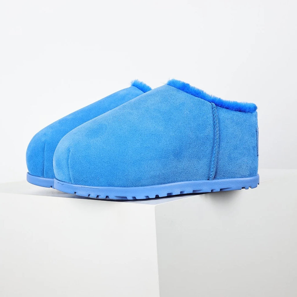 UGG Platform Short Snow Boot – Chunky Sole, Warm-Lined Women's Winter Boot