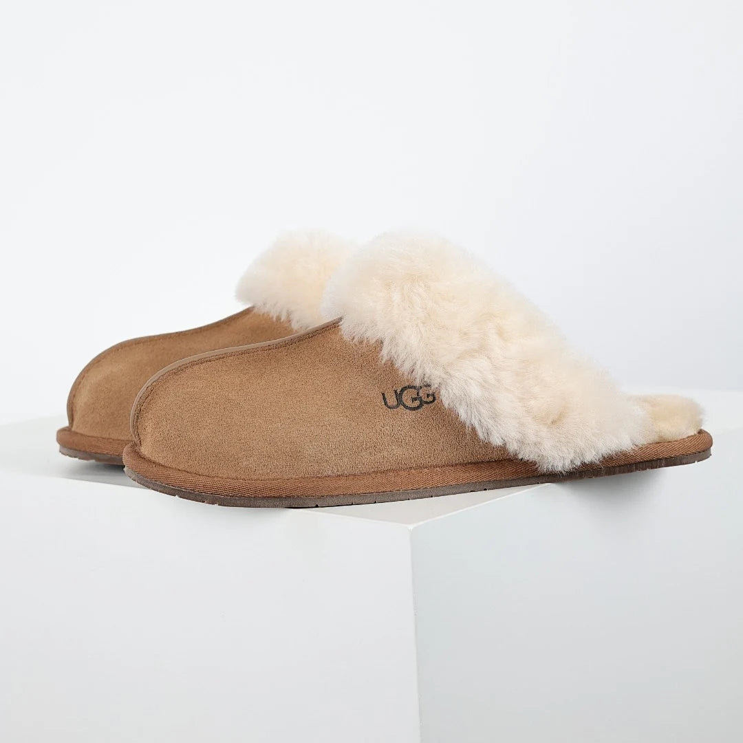 UGG Platform Short Snow Boot – Low Platform, Warm-Lined Women's Winter Boot