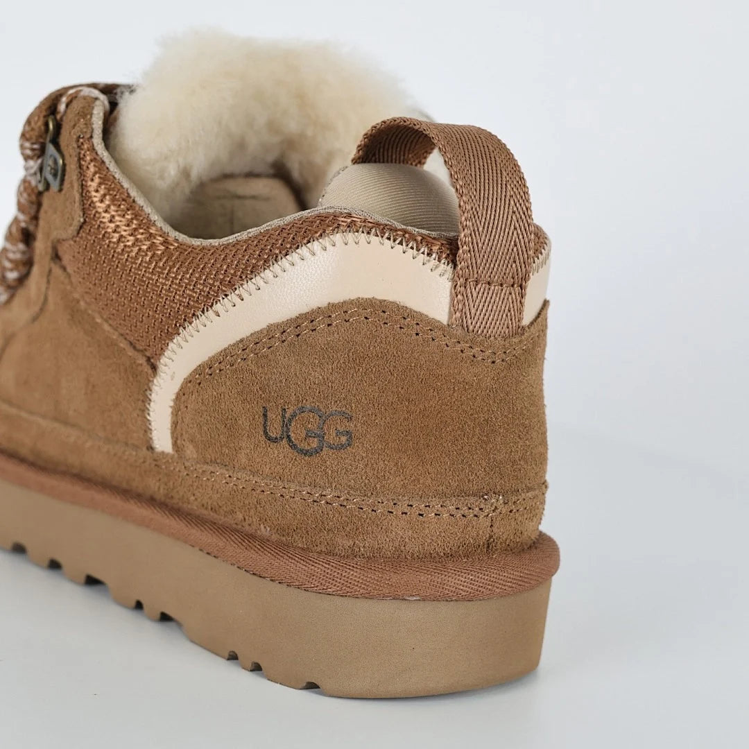 UGG Platform Short Snow Boot – Chunky Sole, Warm-Lined Women's Winter Boot