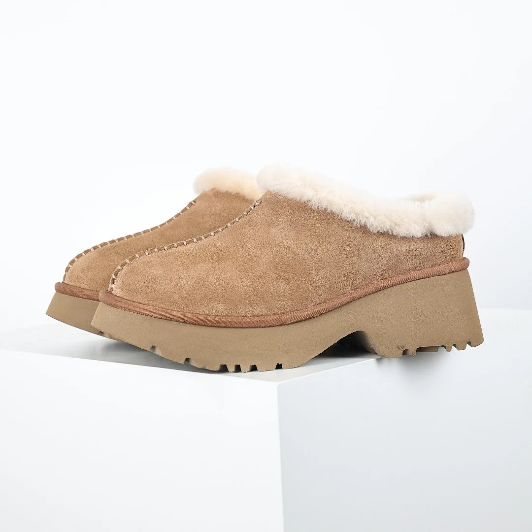 UGG Women's Sheepskin Platform Clog – Chestnut