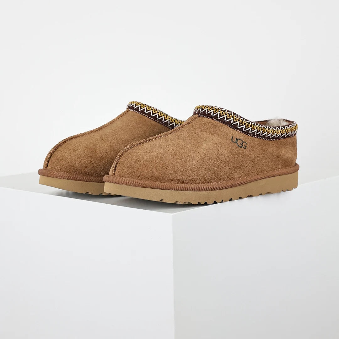 UGG Tasman Slipper – Chestnut | Embroidered-Collar Unisex Moc-Toe Slip-On
