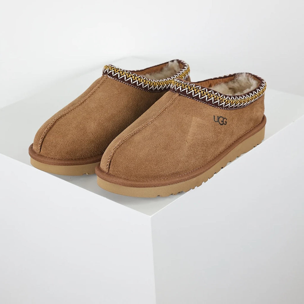 UGG Tasman Slipper – Chestnut | Embroidered-Collar Unisex Moc-Toe Slip-On