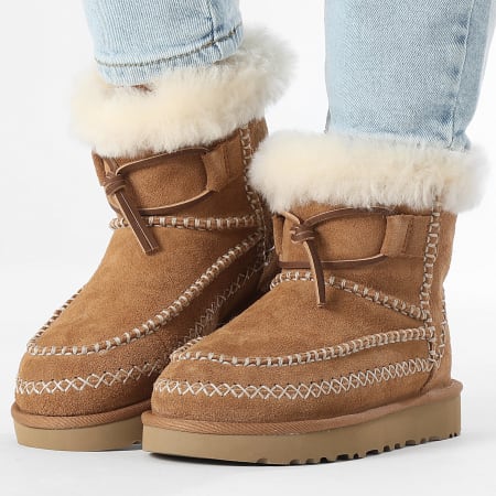 UGG Classic Mini Alpine Women's Boot